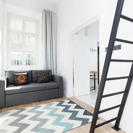 Aleje Jerozolimskie 85 By Renters Apartment *