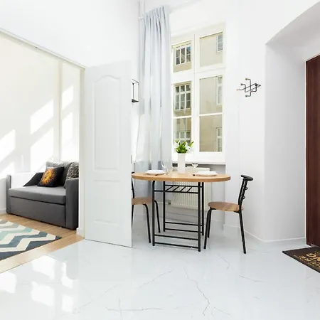 Aleje Jerozolimskie 85 By Renters Апартаменты Варшава