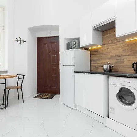 Aleje Jerozolimskie 85 By Renters Apartment *